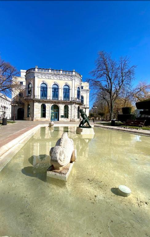 Апартаменты Grand Plaza Vega Бургос Экстерьер фото